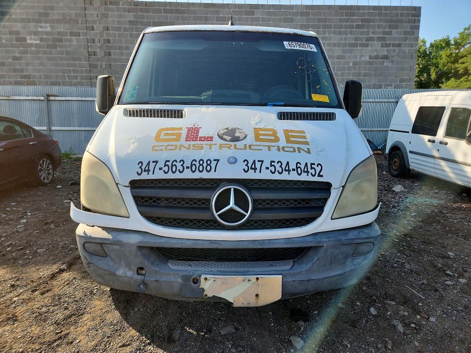 2010 Mercedes-benz Sprinter მანქანა იყიდება აუქციონზე, vin: WD3PE7CC9A5479029, აუქციონის ნომერი: 65790076