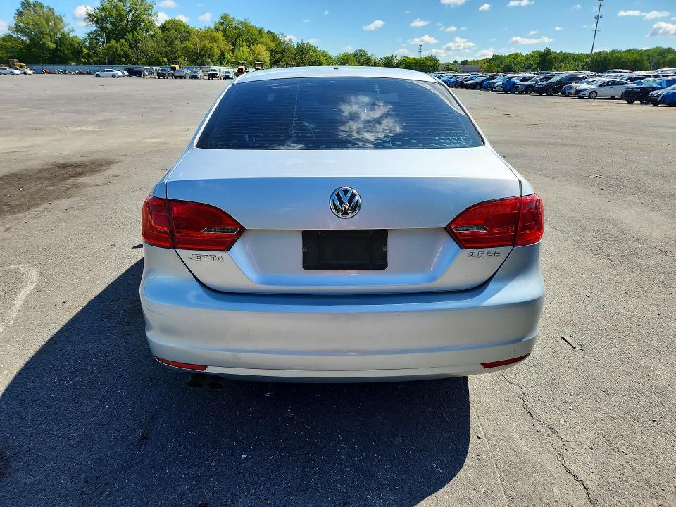 Продажа на аукционе авто 2013 Volkswagen Jetta, vin: 3VWDP7AJ4DM217144, номер лота: 66430626
