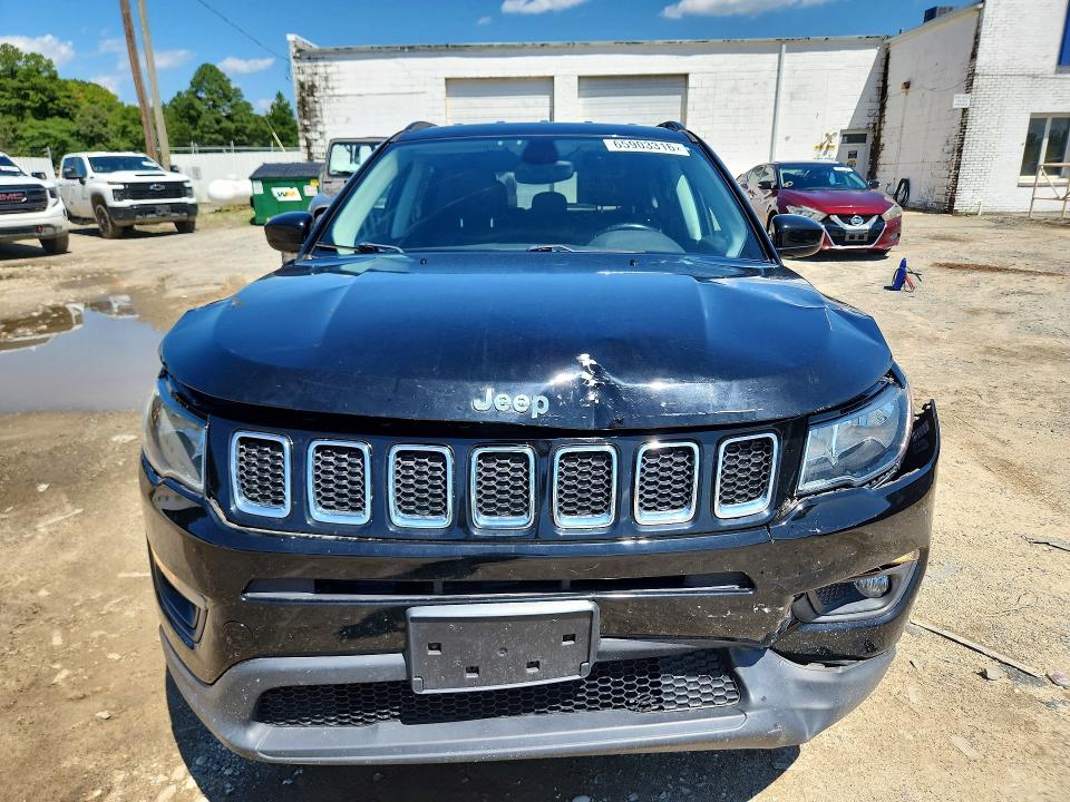 Продаж на аукціоні авто 2018 Jeep Compass, vin: 3C4NJCBB4JT124943, номер лоту: 65903316