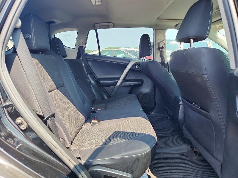 64378306 :رقم المزاد ، 2T3RFREVXHW663758 vin ، 2017 Toyota Rav4 مزاد بيع