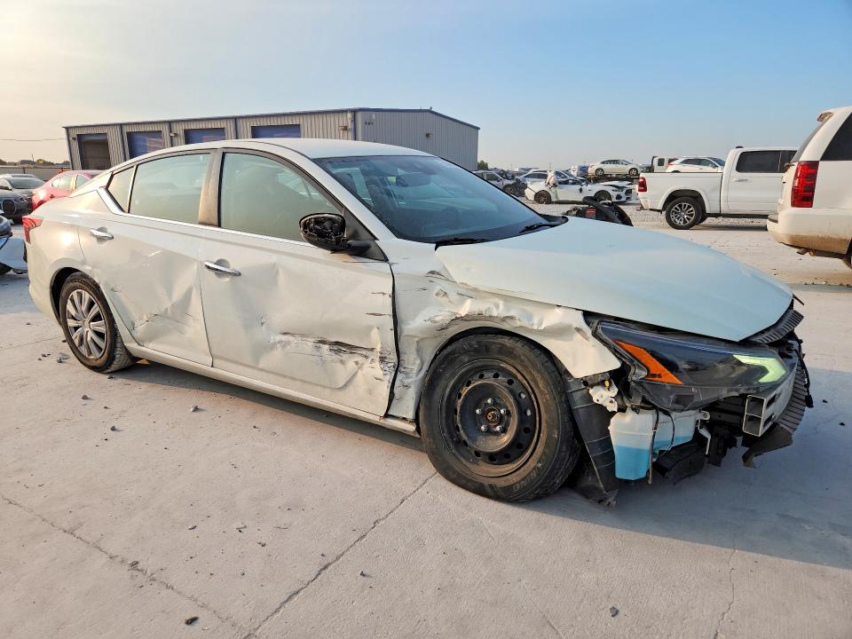 Продаж на аукціоні авто 2023 Nissan Altima, vin: 1N4BL4BV5PN398759, номер лоту: 63806106