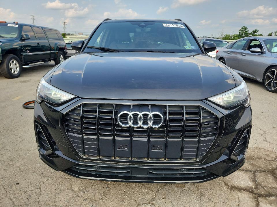 2021 Audi Q3 მანქანა იყიდება აუქციონზე, vin: WA1DECF3XM1031739, აუქციონის ნომერი: 63717926