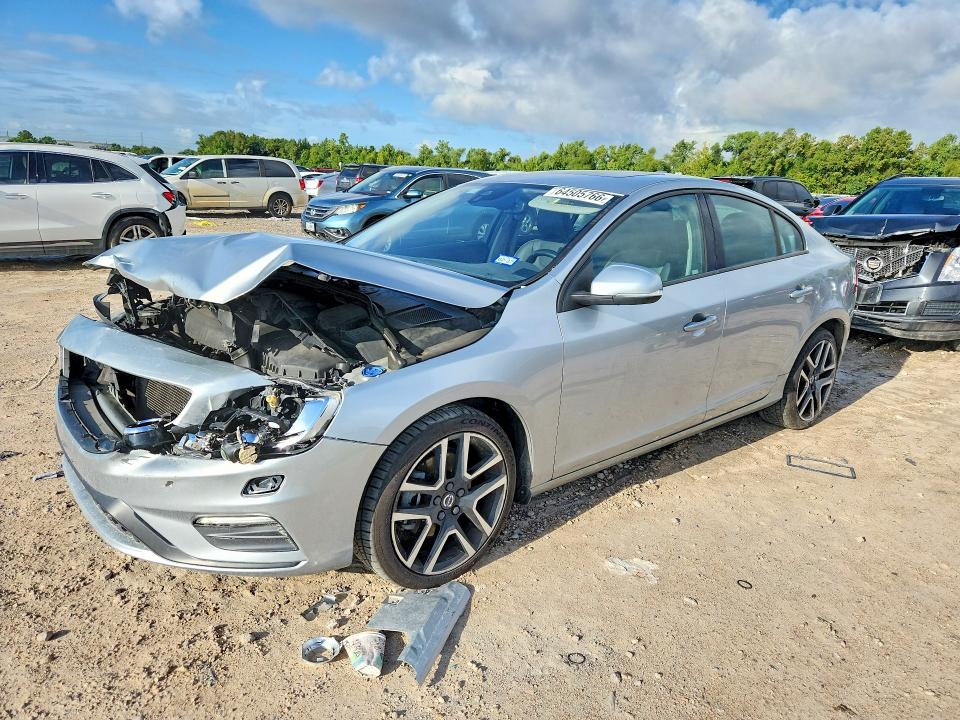 Aukcja sprzedaży 2017 Volvo S60, vin: YV126MFL4H2438188, numer aukcji: 64505766