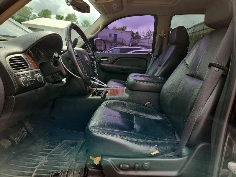 2008 Chevrolet Suburban მანქანა იყიდება აუქციონზე, vin: 1GNFK16398R104934, აუქციონის ნომერი: 65792206
