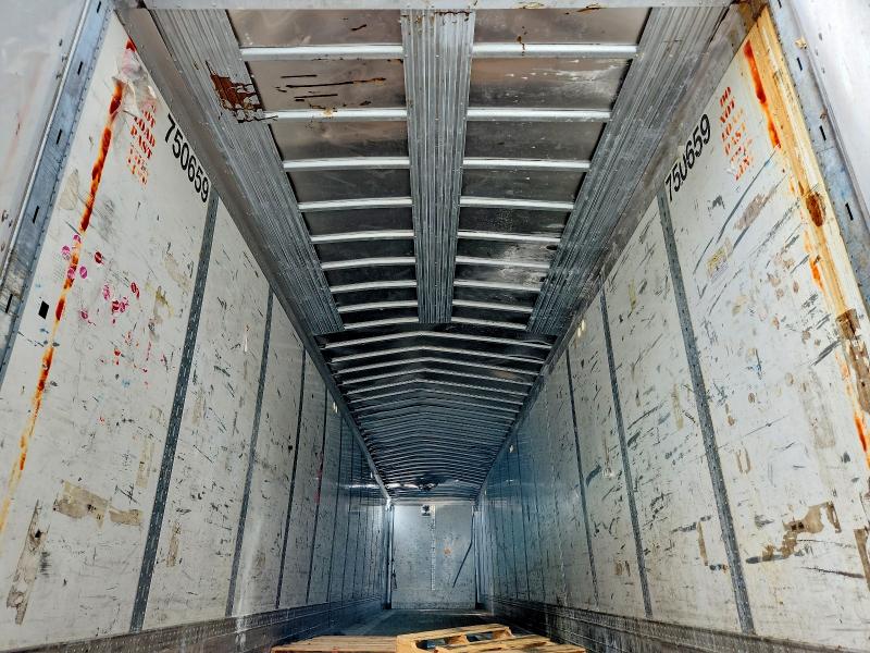 62646676 :رقم المزاد ، 3H3V532C1HT700059 vin ، 2017 Hyundai Translead Inc Trailers مزاد بيع