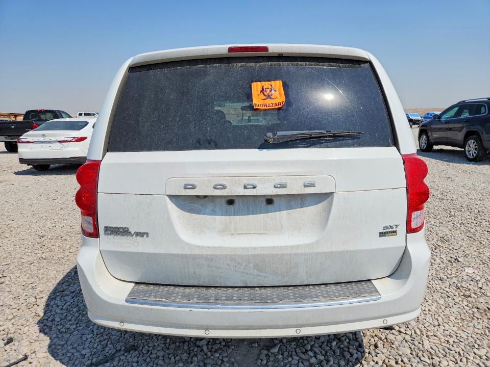 64121186 :رقم المزاد ، 2C4RDGCGXER341643 vin ، 2014 Dodge Grand Caravan مزاد بيع