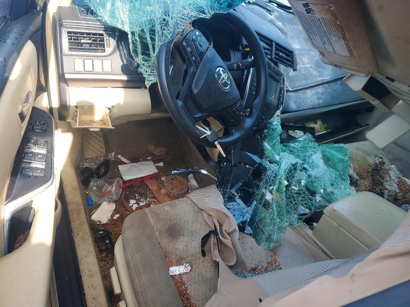 56991586 :رقم المزاد ، 4T1BF1FK9HU397889 vin ، 2017 Toyota Camry مزاد بيع