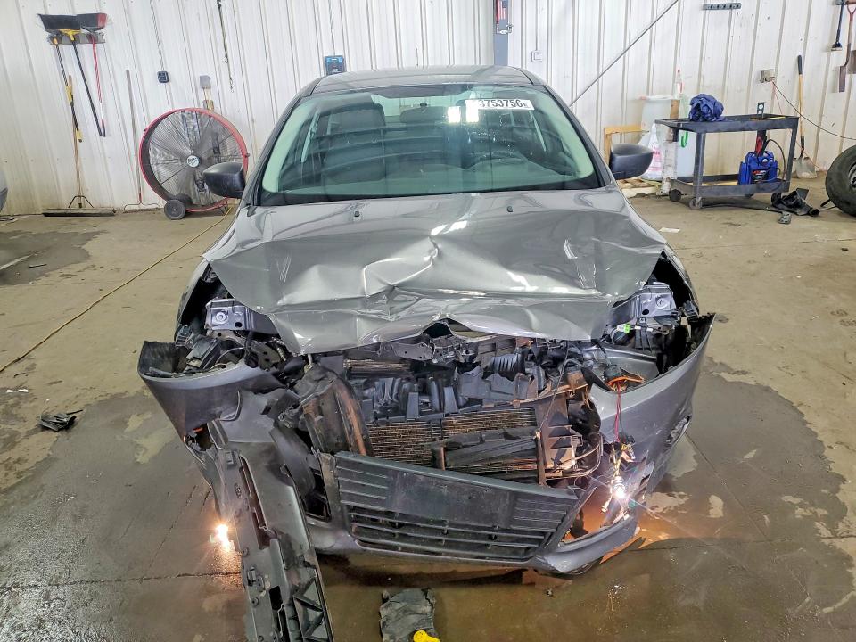 2014 Ford Focus მანქანა იყიდება აუქციონზე, vin: 1FADP3E21EL119454, აუქციონის ნომერი: 63753756
