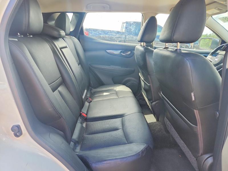 67113486 :رقم المزاد ، JN1BJ1CP5HW019885 vin ، 2017 Nissan Rogue Sport مزاد بيع