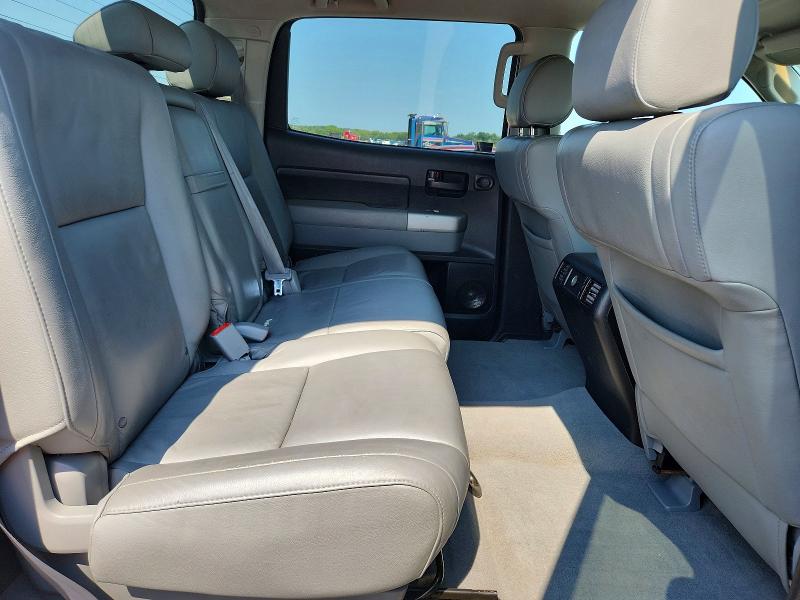64463136 :رقم المزاد ، 5TFDV54158X042170 vin ، 2008 Toyota Tundra مزاد بيع
