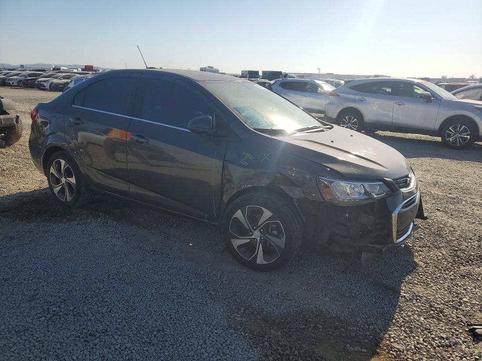 65959416 :رقم المزاد ، 1G1JF5SB1H4140652 vin ، 2017 Chevrolet Sonic مزاد بيع