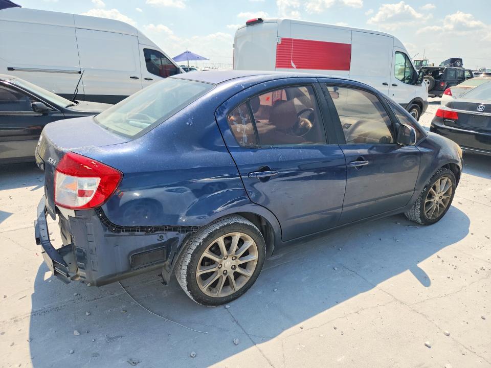 66828666 :رقم المزاد ، JS2YC5A21B6301003 vin ، 2011 Suzuki Sx4 مزاد بيع