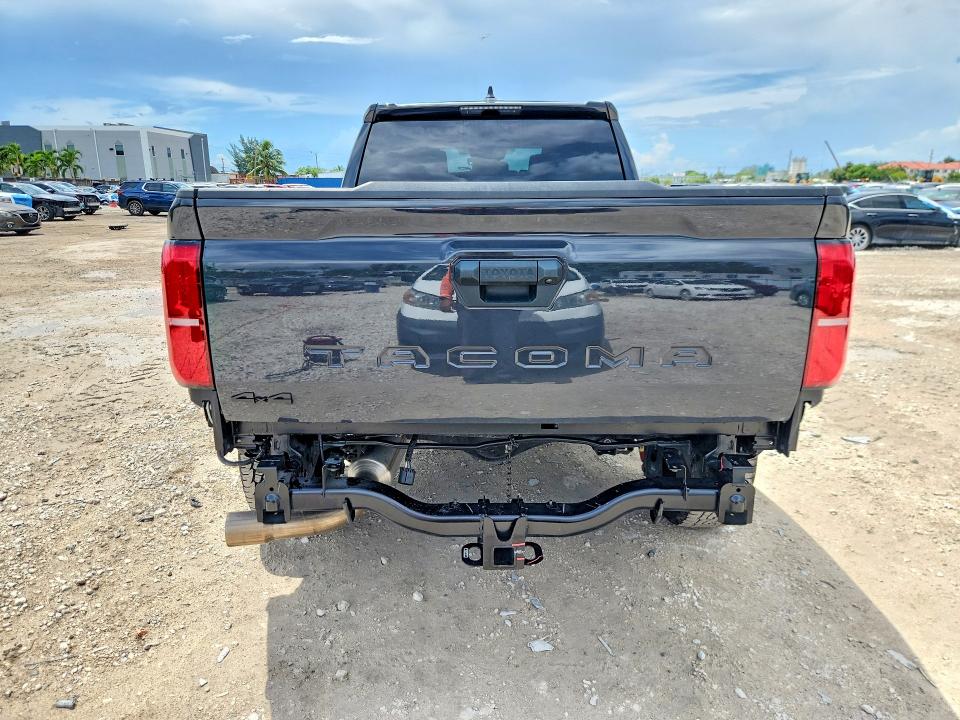 67160926 :رقم المزاد ، 3TYLB5JN7RT051380 vin ، 2024 Toyota Tacoma مزاد بيع