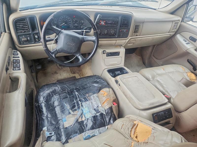62882756 :رقم المزاد ، 3GNEC16Z02G202111 vin ، 2002 Chevrolet Suburban مزاد بيع