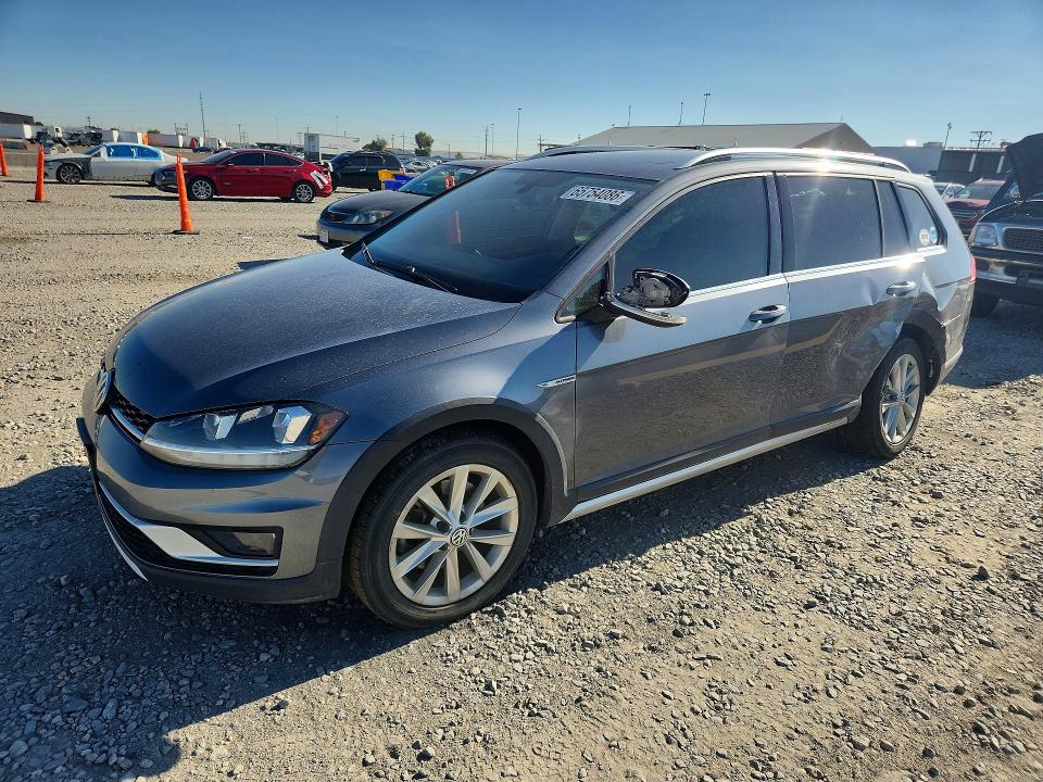 Продаж на аукціоні авто 2018 Volkswagen Golf Alltrack, vin: 3VWH17AU1JM767894, номер лоту: 65754086