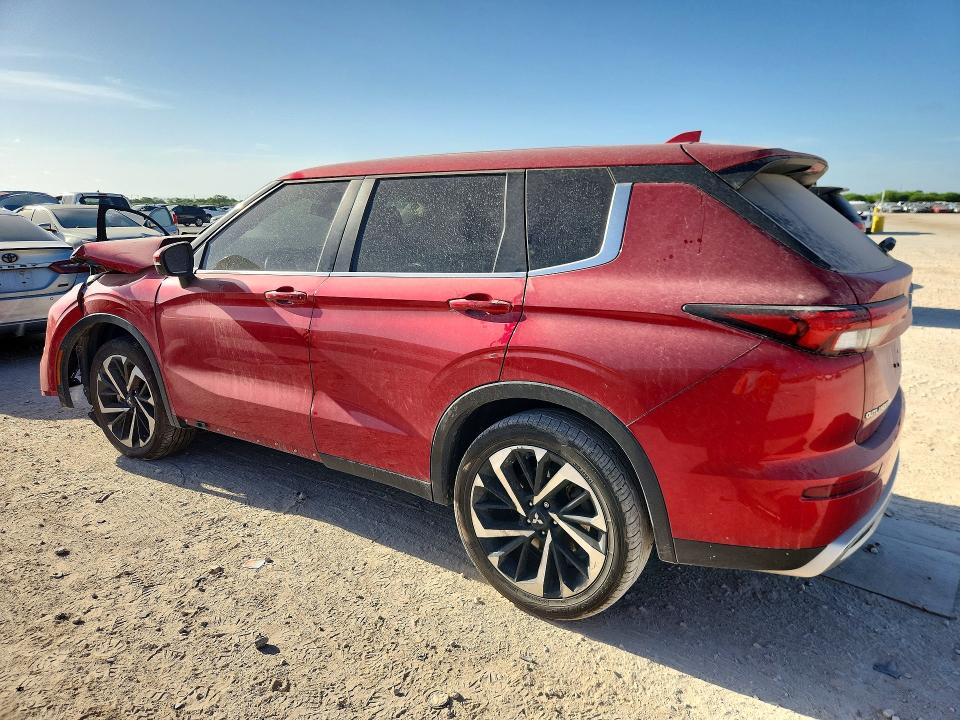 2023 Mitsubishi Outlander მანქანა იყიდება აუქციონზე, vin: JA4J3UA8XPZ056812, აუქციონის ნომერი: 64200826