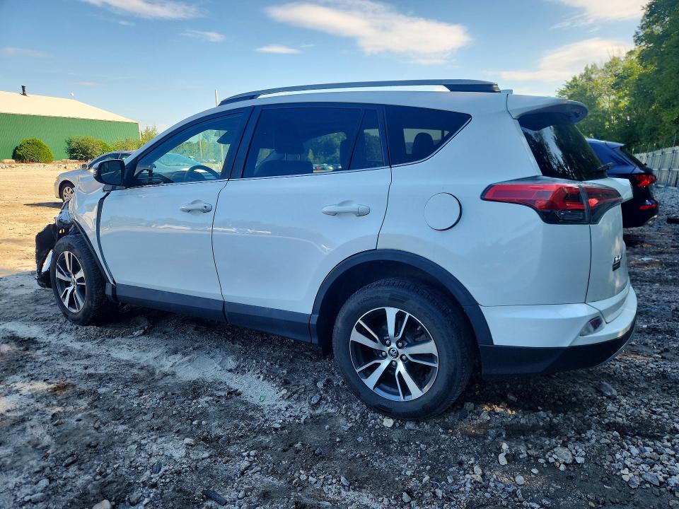 2017 Toyota Rav4 მანქანა იყიდება აუქციონზე, vin: 2T3RFREV2HW655329, აუქციონის ნომერი: 62831016
