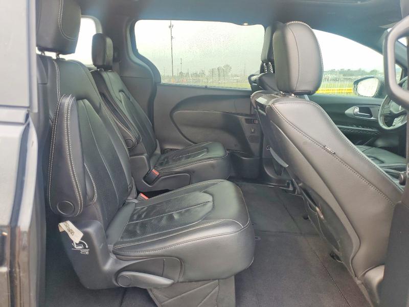 64452786 :رقم المزاد ، 2C4RC1BGXMR560957 vin ، 2021 Chrysler Pacifica مزاد بيع