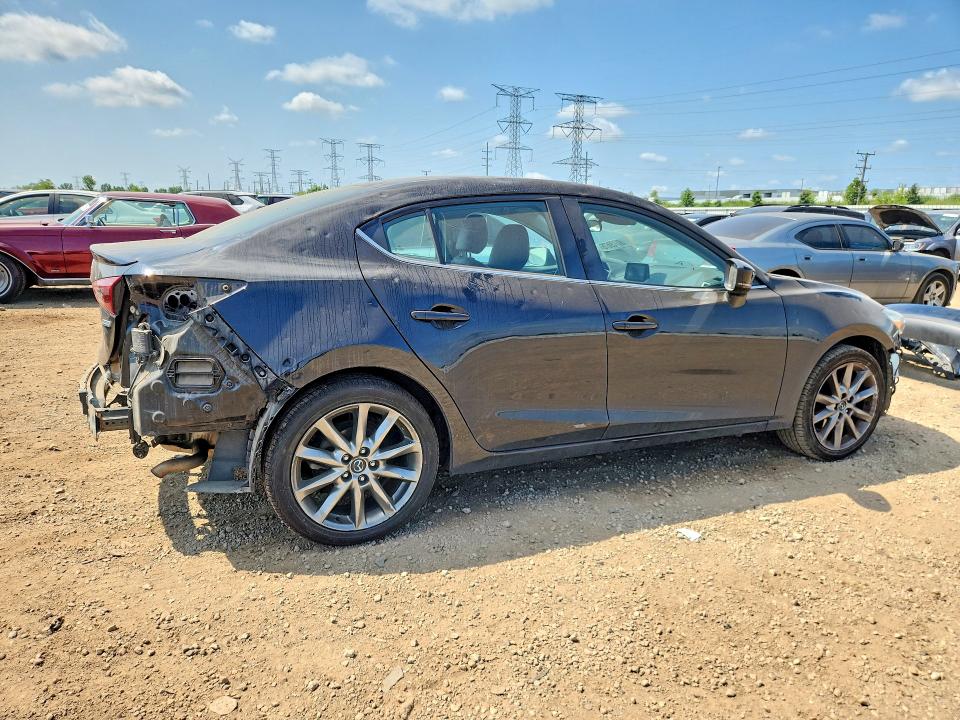 Продажа на аукционе авто 2018 Mazda 3, vin: 3MZBN1V37JM182214, номер лота: 63739676