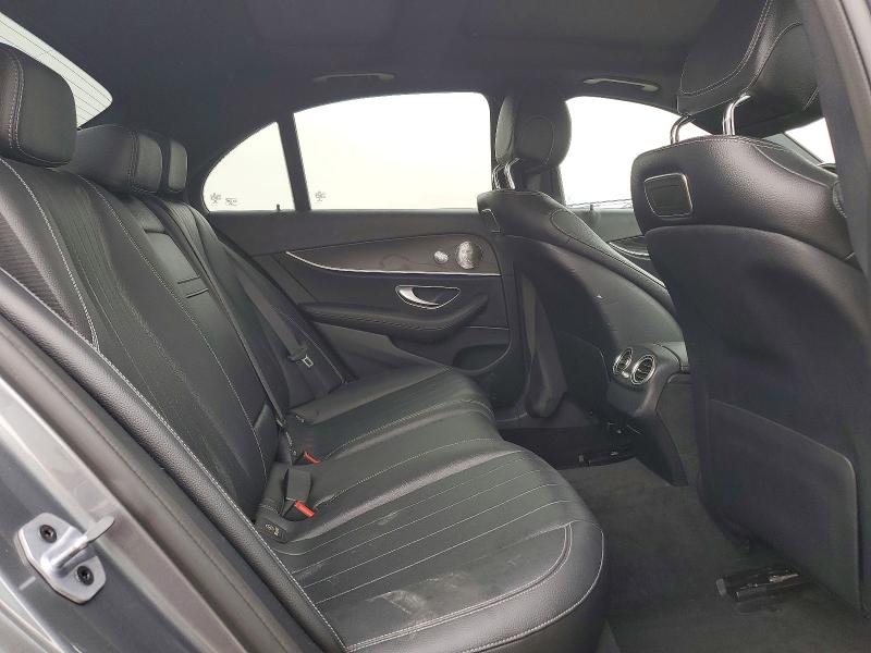 65899056 :رقم المزاد ، WDDZF4JB3KA545321 vin ، 2019 Mercedes-benz E مزاد بيع