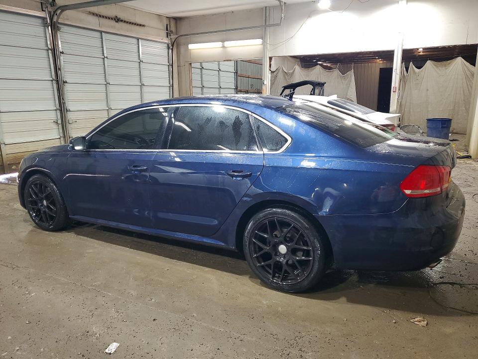 2014 Volkswagen Passat მანქანა იყიდება აუქციონზე, vin: 1VWBT7A34EC031692, აუქციონის ნომერი: 64752476