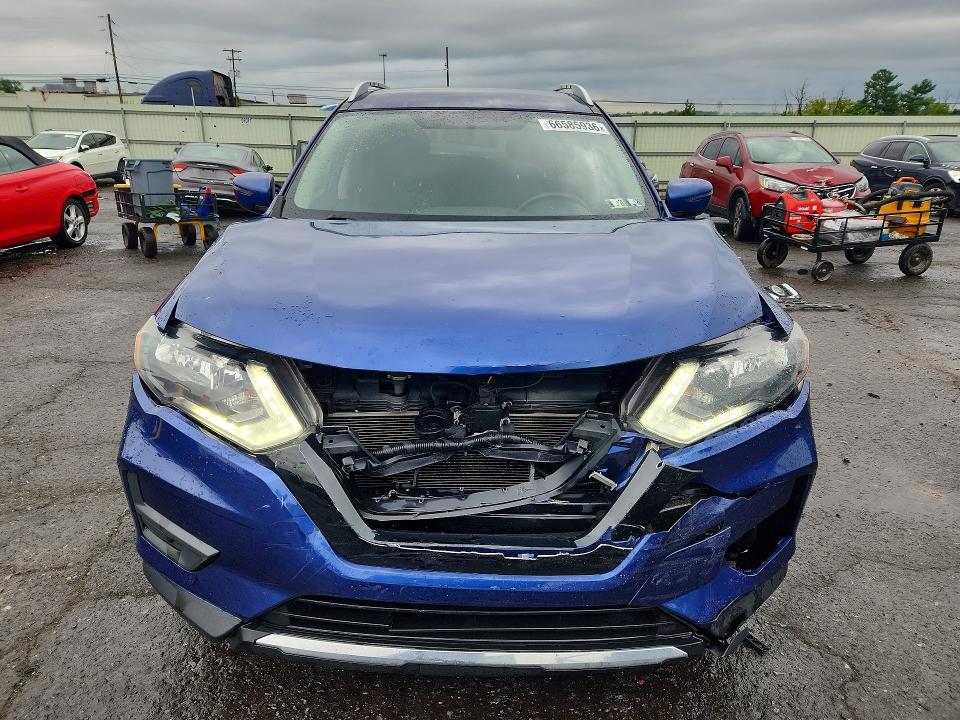 66585936 :رقم المزاد ، KNMAT2MT0JP508909 vin ، 2018 Nissan Rogue مزاد بيع
