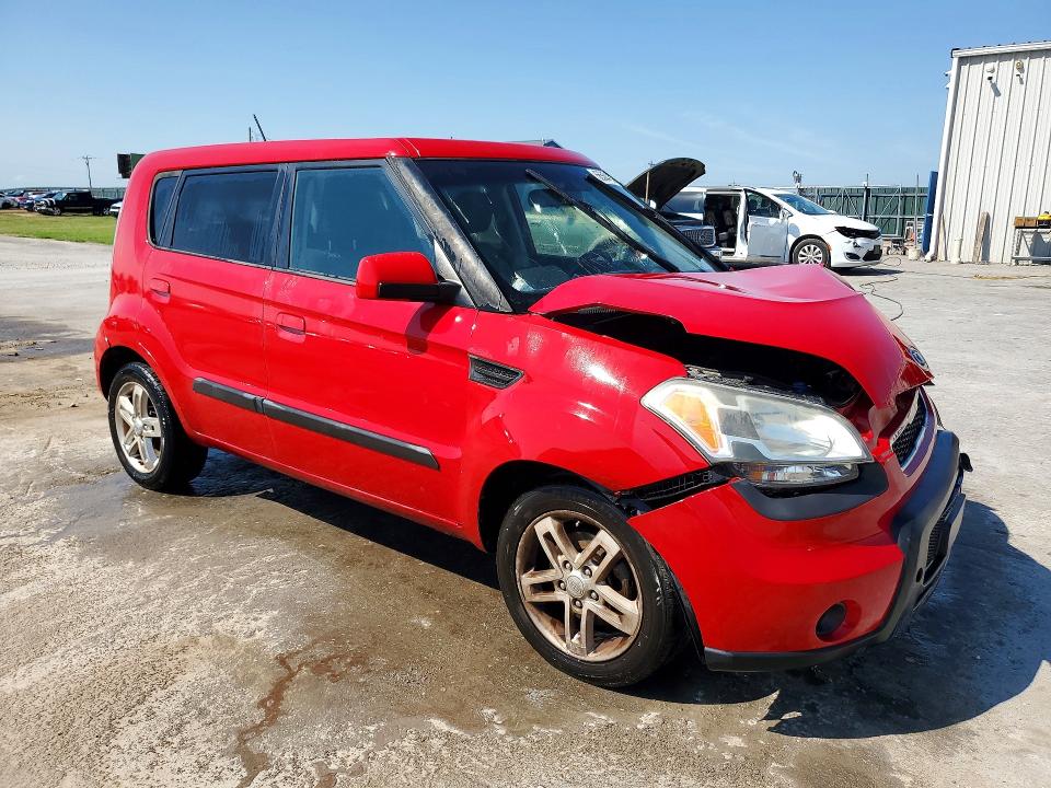 66564466 :رقم المزاد ، KNDJT2A27A7165673 vin ، 2010 Kia Soul مزاد بيع