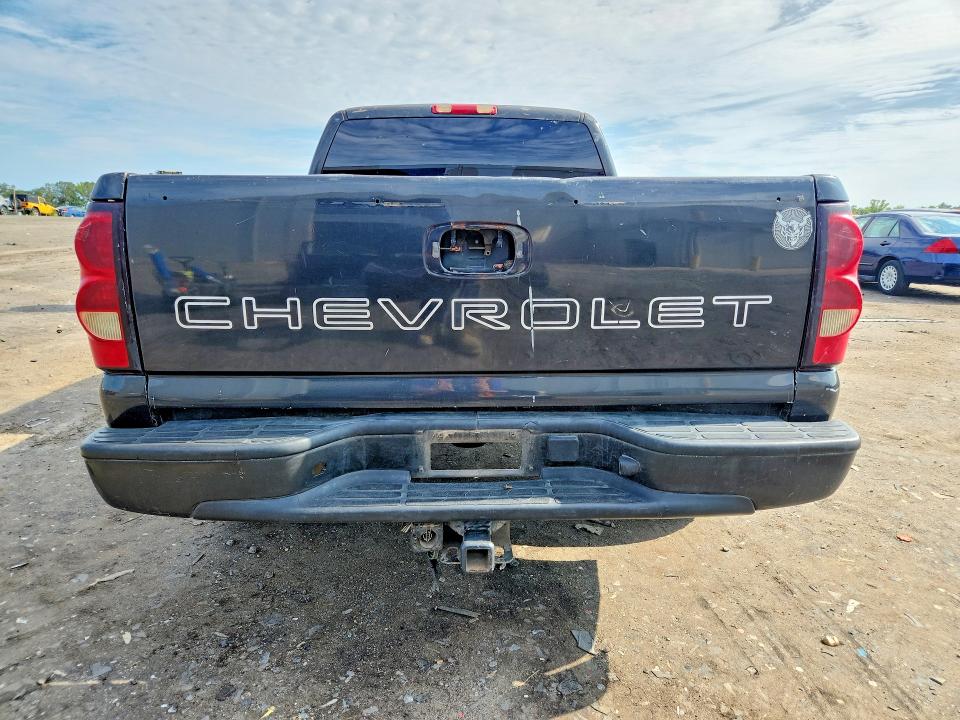 2005 Chevrolet Silverado მანქანა იყიდება აუქციონზე, vin: 1GCEC19XX5Z214712, აუქციონის ნომერი: 63207896