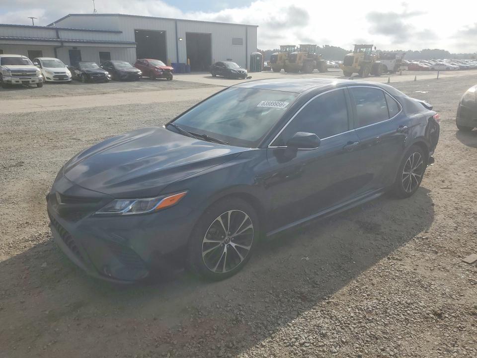 2020 Toyota Camry მანქანა იყიდება აუქციონზე, vin: 4T1M11AK2LU970638, აუქციონის ნომერი: 63889956