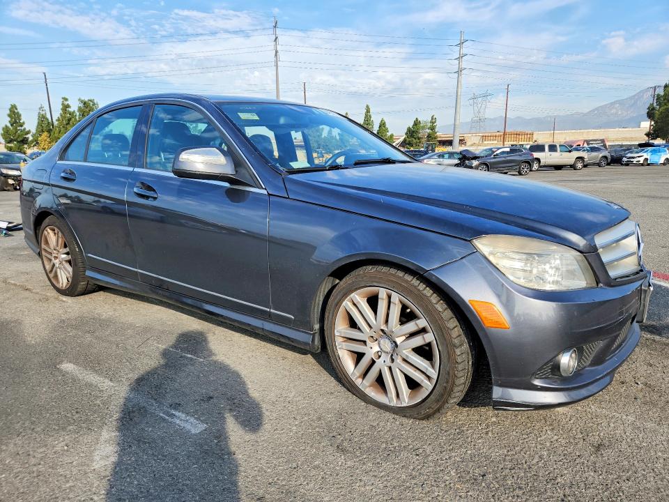 Продажа на аукционе авто 2008 Mercedes-benz C, vin: WDDGF54X98R023825, номер лота: 64901106