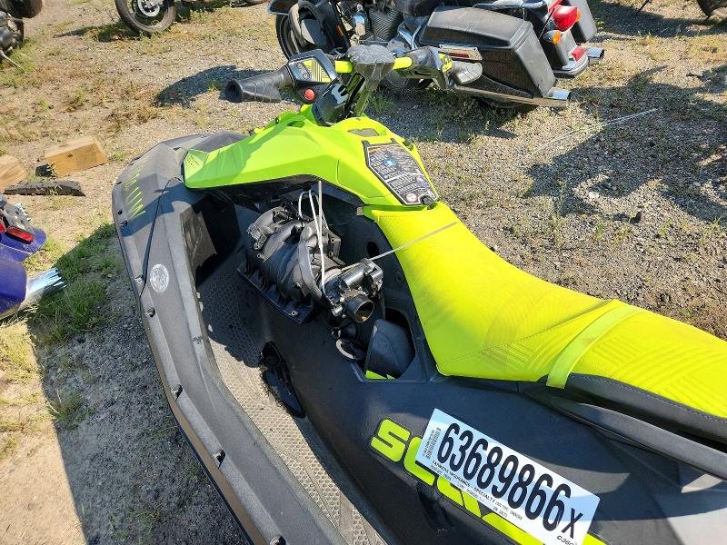 63689866 :رقم المزاد ، YDV28633K223 vin ، 2023 Sea Doo Spark مزاد بيع
