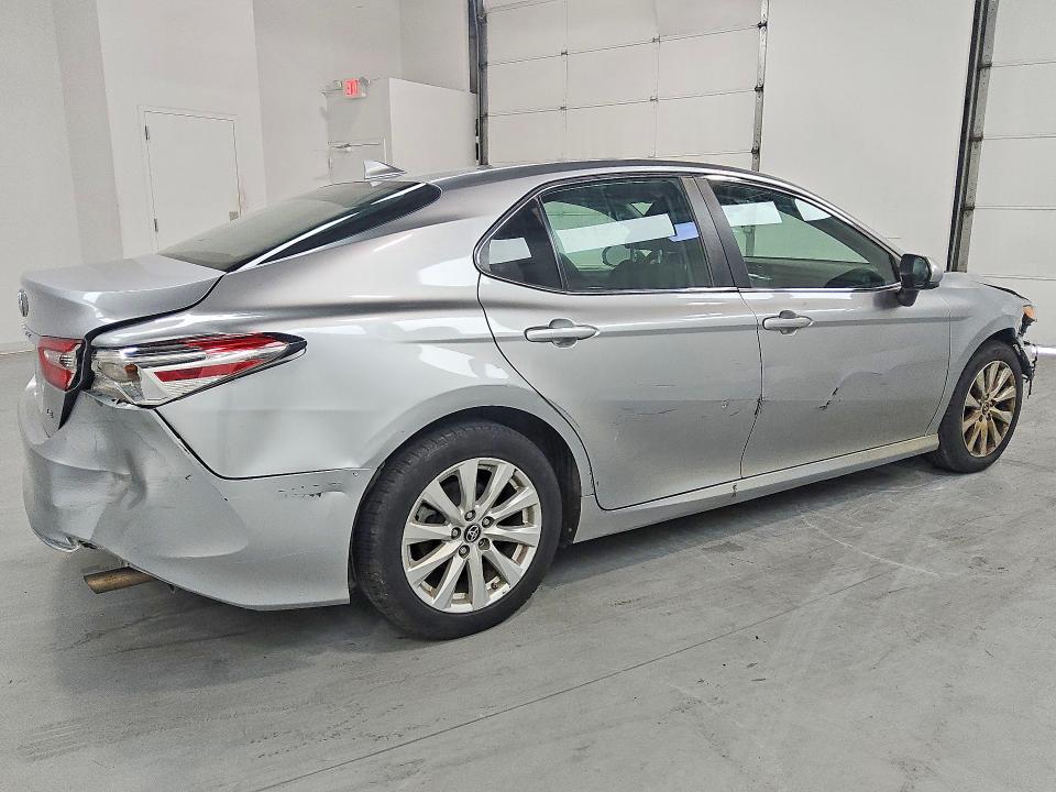 Продаж на аукціоні авто 2019 Toyota Camry, vin: 4T1B11HKXKU814441, номер лоту: 63612026