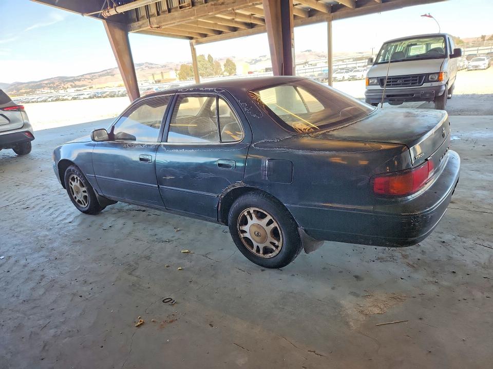 1995 Toyota Camry მანქანა იყიდება აუქციონზე, vin: JT2GK13E4S0127557, აუქციონის ნომერი: 64809426