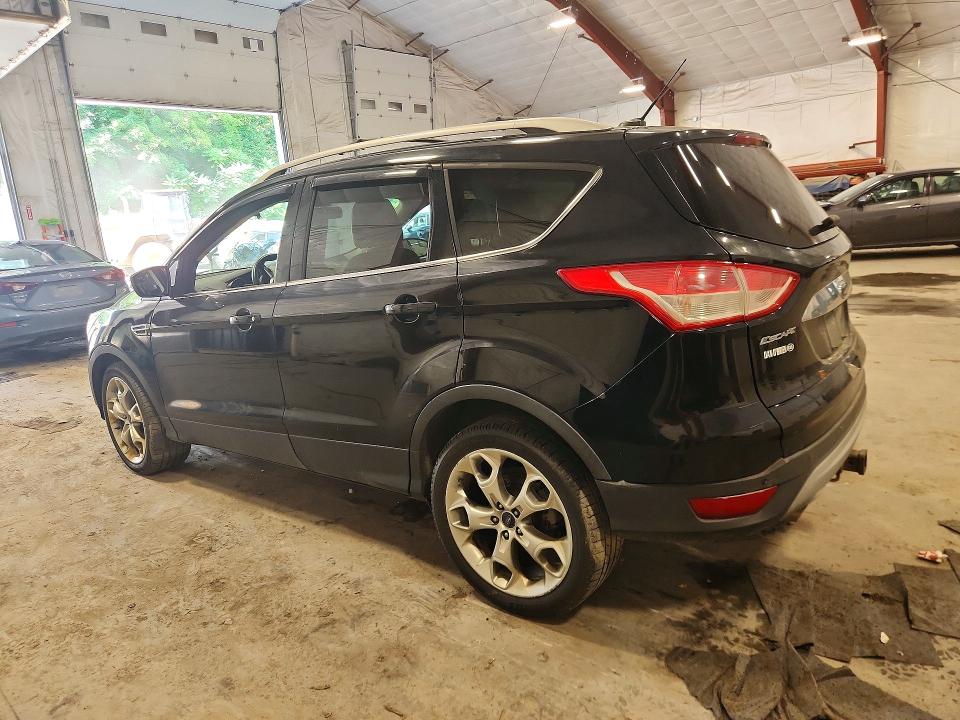 64225116 :رقم المزاد ، 1FMCU9J99GUA01455 vin ، 2016 Ford Escape مزاد بيع