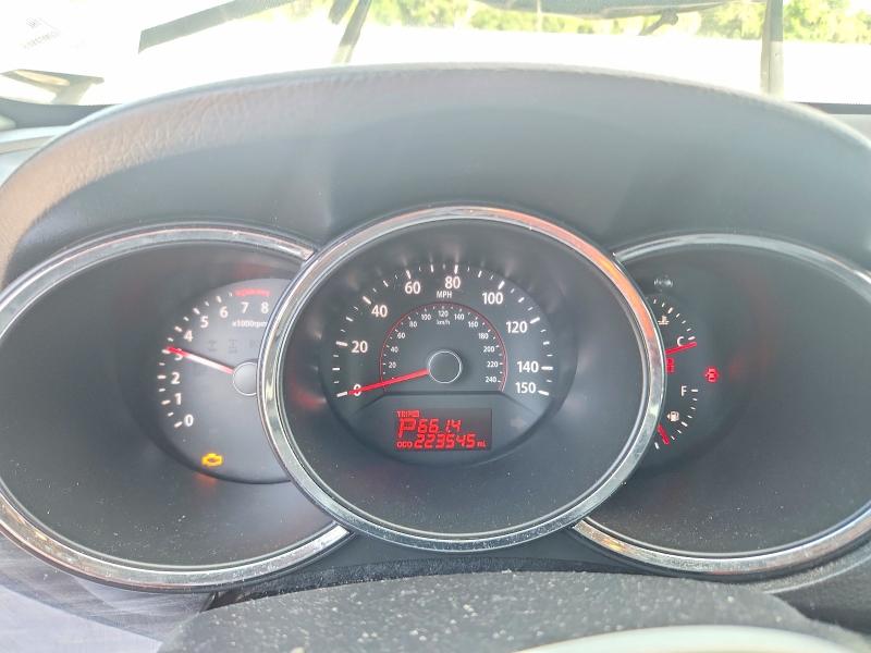 66545656 :رقم المزاد ، 5XYKU4A24BG012752 vin ، 2011 Kia Sorento مزاد بيع