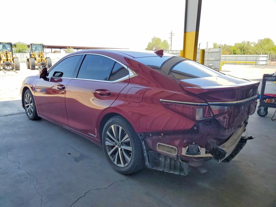 Продажа на аукционе авто 2020 Lexus Es, vin: 58AD21B16LU004756, номер лота: 55940496