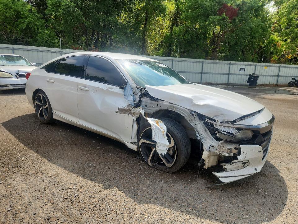 2018 Honda Accord მანქანა იყიდება აუქციონზე, vin: 1HGCV1F3XJA201228, აუქციონის ნომერი: 66476796