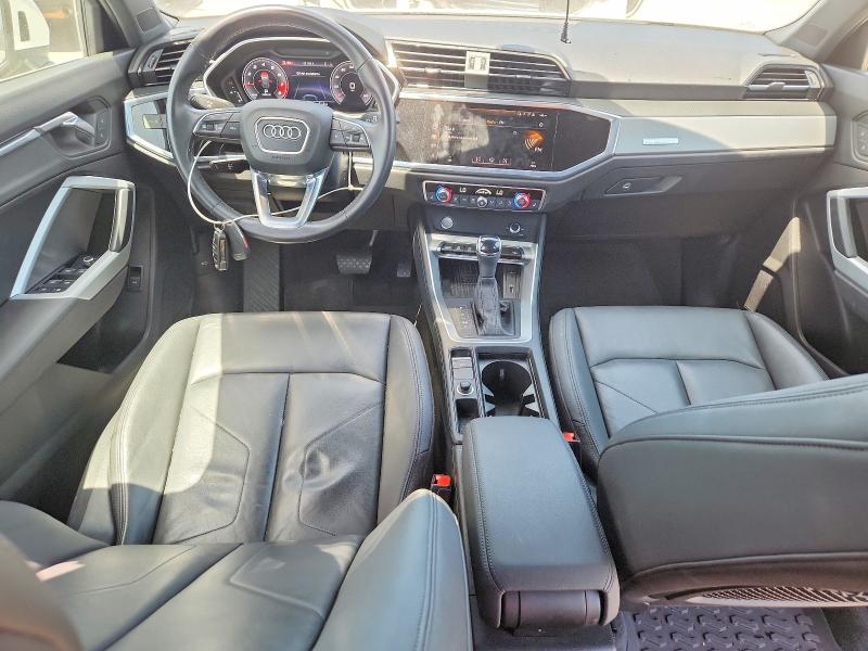Aukcja sprzedaży 2020 Audi Q3, vin: WA1EECF39L1105560, numer aukcji: 64131366
