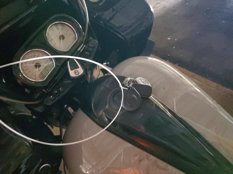 64591336 :رقم المزاد ، 1HD1KTM11FB615977 vin ، 2015 Harley-davidson Fltrxs مزاد بيع