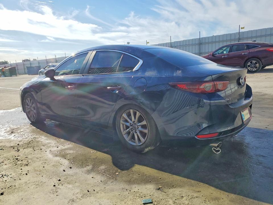 Продаж на аукціоні авто 2020 Mazda 3, vin: 3MZBPABL4LM134235, номер лоту: 65273056