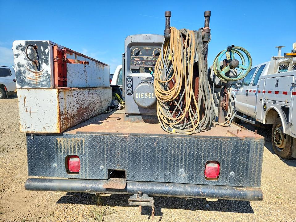 61410306 :رقم المزاد ، 2FDJF37H2TCA15446 vin ، 1996 Ford F350 مزاد بيع