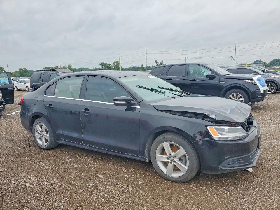 2013 Volkswagen Jetta მანქანა იყიდება აუქციონზე, vin: 3VWLL7AJ1DM231235, აუქციონის ნომერი: 63360326