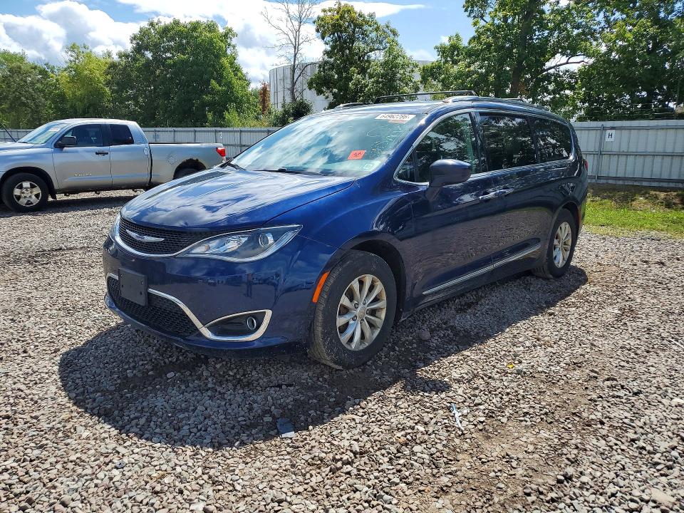 2018 Chrysler Pacifica მანქანა იყიდება აუქციონზე, vin: 2C4RC1BGXJR280533, აუქციონის ნომერი: 64962286