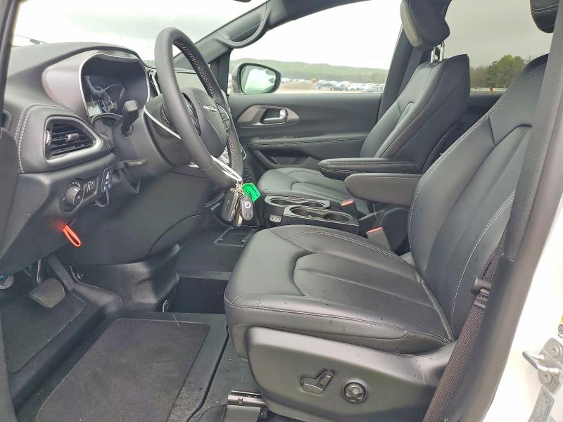Продажа на аукционе авто 2025 Chrysler Pacifica, vin: 2C4RC1BG1SR562352, номер лота: 63350276