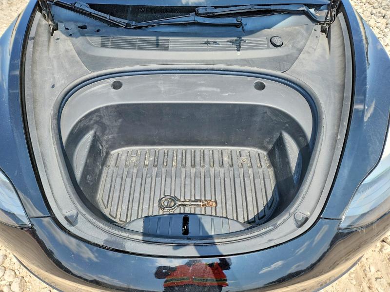 2022 Tesla Model 3 მანქანა იყიდება აუქციონზე, vin: 5YJ3E1EA2NF370218, აუქციონის ნომერი: 63561496