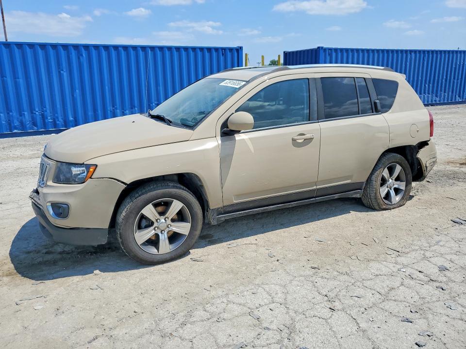 63916656 :رقم المزاد ، 1C4NJDEB8HD110240 vin ، 2017 Jeep Compass مزاد بيع