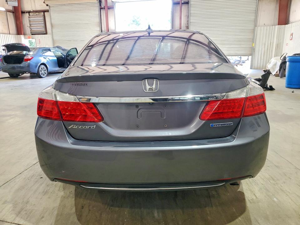 2015 Honda Accord მანქანა იყიდება აუქციონზე, vin: 1HGCR6F55FA010665, აუქციონის ნომერი: 65861096