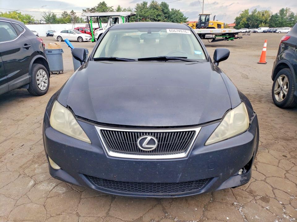 2006 Lexus Is მანქანა იყიდება აუქციონზე, vin: JTHCK262862007222, აუქციონის ნომერი: 65674916