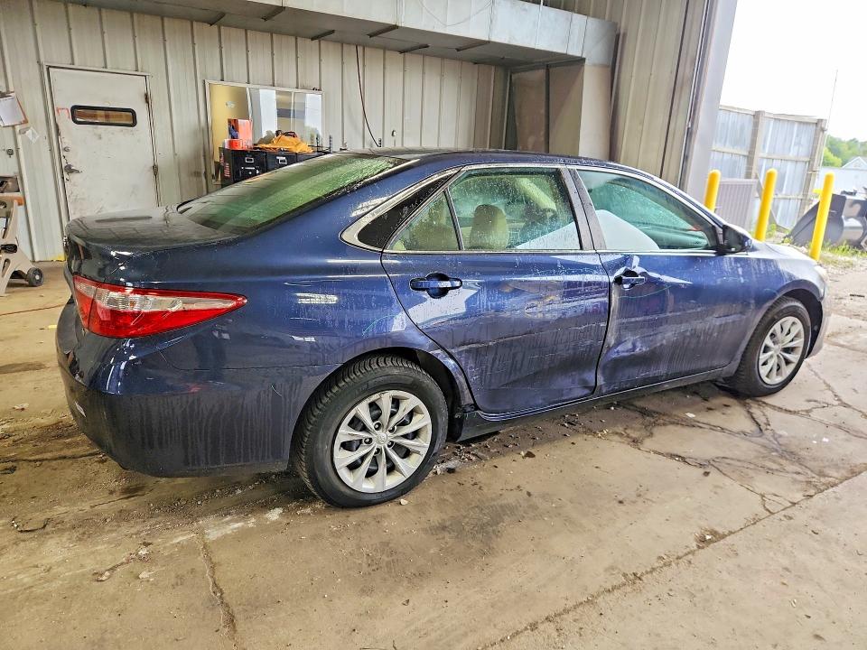 Aukcja sprzedaży 2016 Toyota Camry, vin: 4T4BF1FK1GR537406, numer aukcji: 64722586
