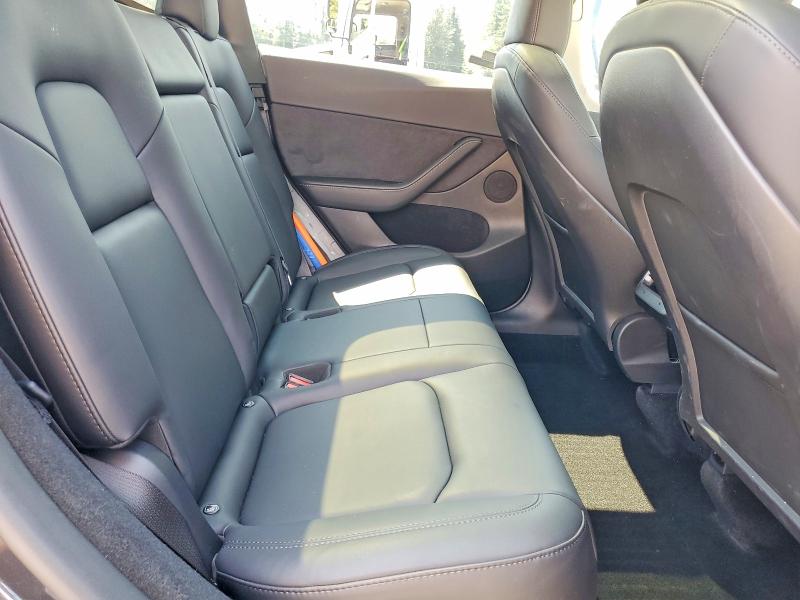 64497316 :رقم المزاد ، 7SAYGDEE4RF013801 vin ، 2024 Tesla Model Y مزاد بيع